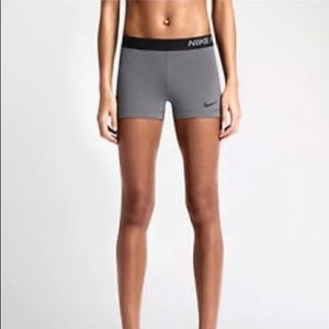Women’s Nike Pro 3” Shorts